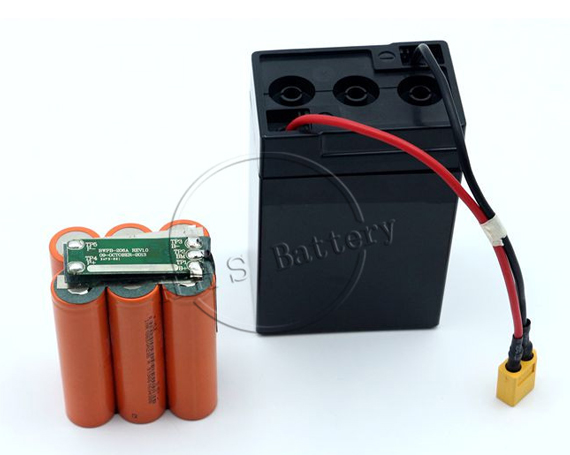 2S3P 7.4V 6000Mah 44.4Wh Li Ion Battery Pack 7.4V 6ah